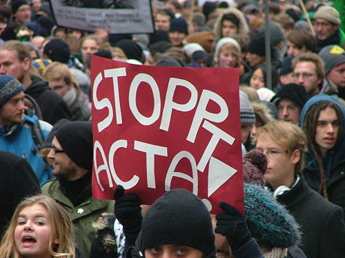 ACTA Demonstration Hamburg mit ca. 5000 Teilnehmern - 11. Feb. 2012 - CC-BY CNE