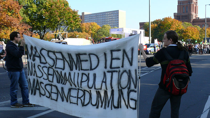 Bild:Demo freiheit statt angst berlin 11.10.08 str 027.jpg