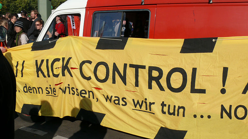 Bild:Demo freiheit statt angst berlin 11.10.08 str 031.jpg