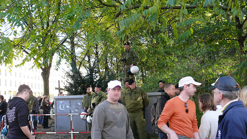 Datei:Demo freiheit statt angst berlin 11.10.08 str 179.jpg