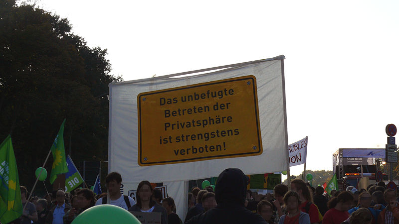 Bild:Demo freiheit statt angst berlin 11.10.08 str 205.jpg