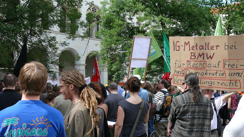 Bild:Demo versammlungsfreiheit 31.05.08 str 18.jpg