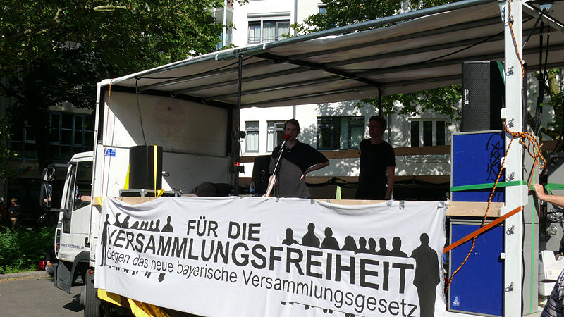 Bild:Demo versammlungsfreiheit 31.05.08 str 47.jpg