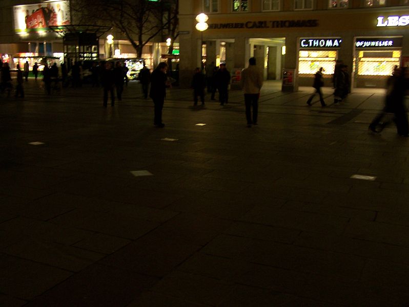 Bild:Mahnwache Marienplatz 007.jpg